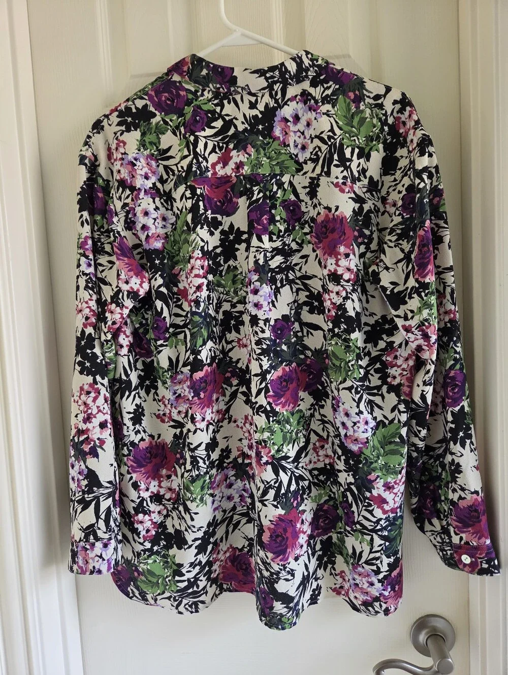 J. Jill Floral Relaxed Shirttail Blouse Long Sleeve Button Up Shirt Size M - Picture 8 of 8